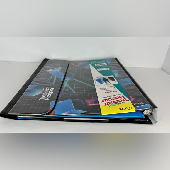 Trapper Keeper Retro Design 1” Binder Including 2 Folders Mead NEW - Picture 4 of 12